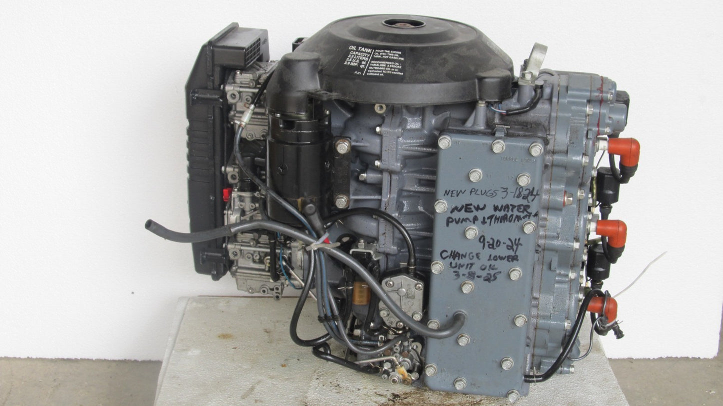 7885044