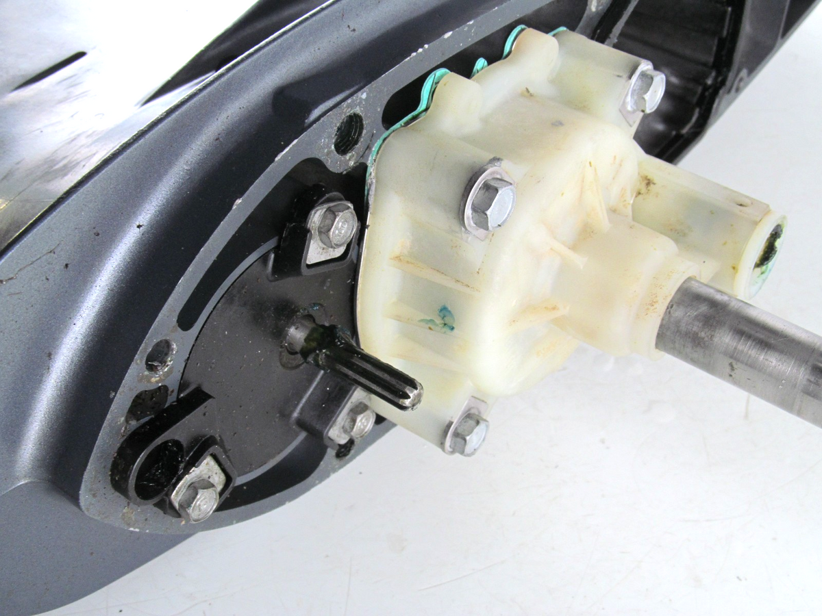9028116