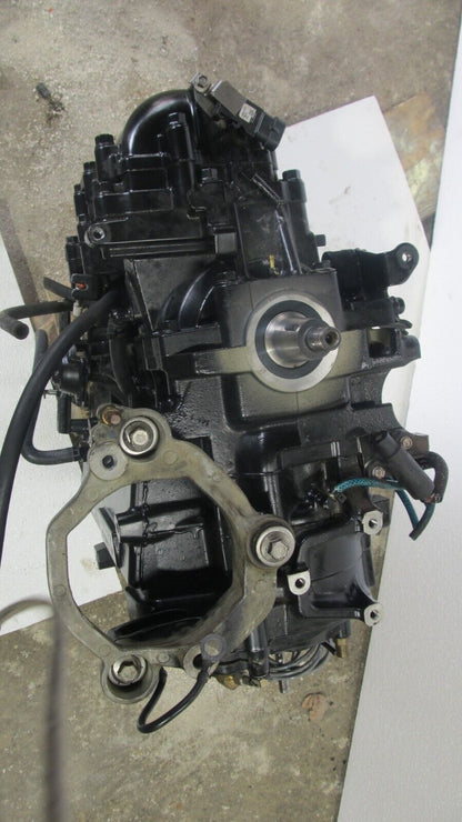 6469022