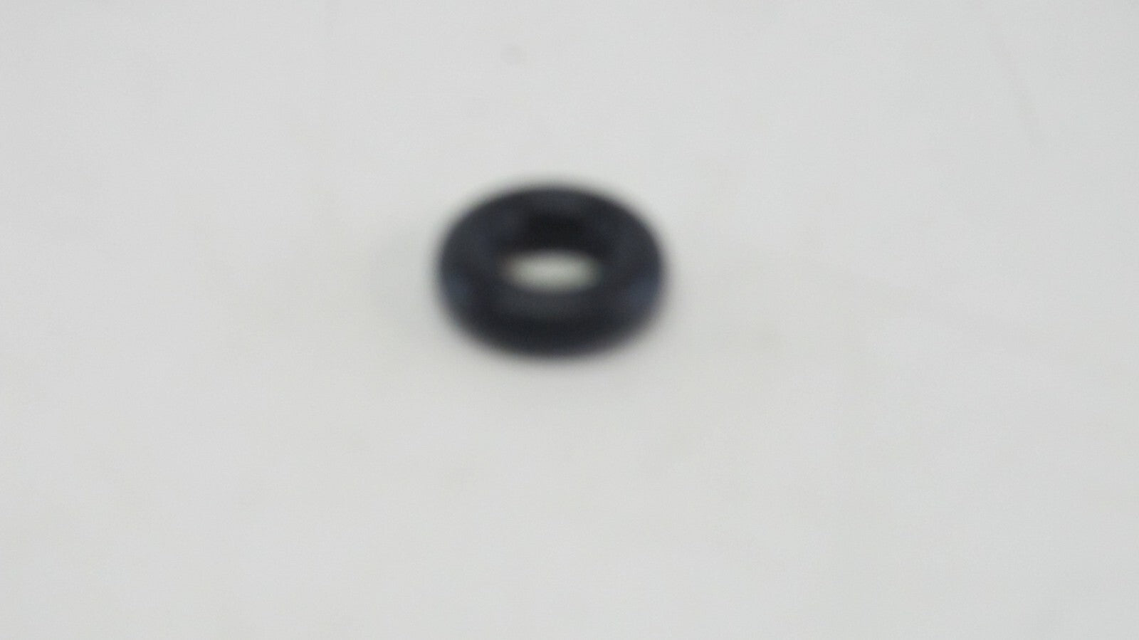 7050627