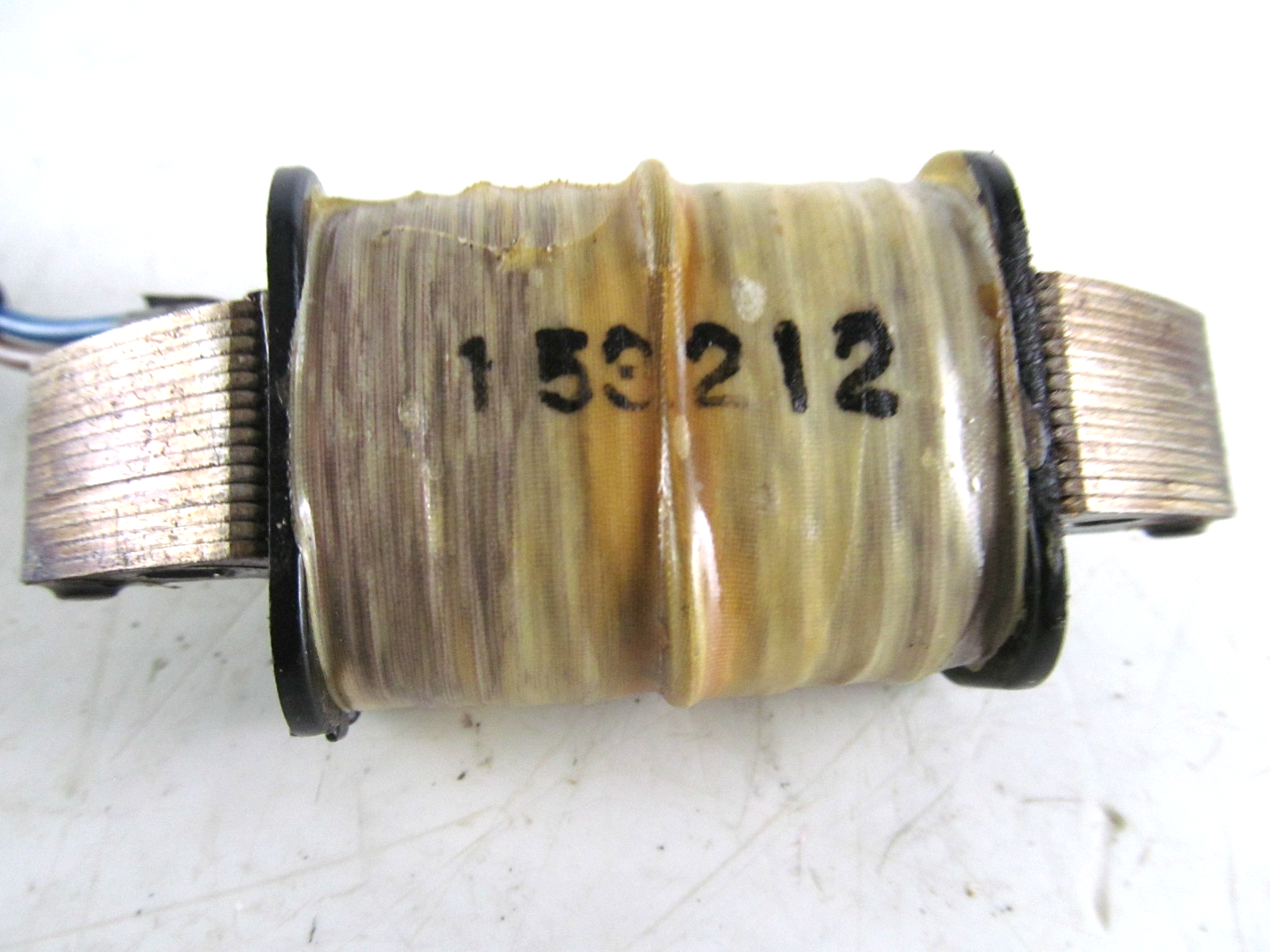 8975322