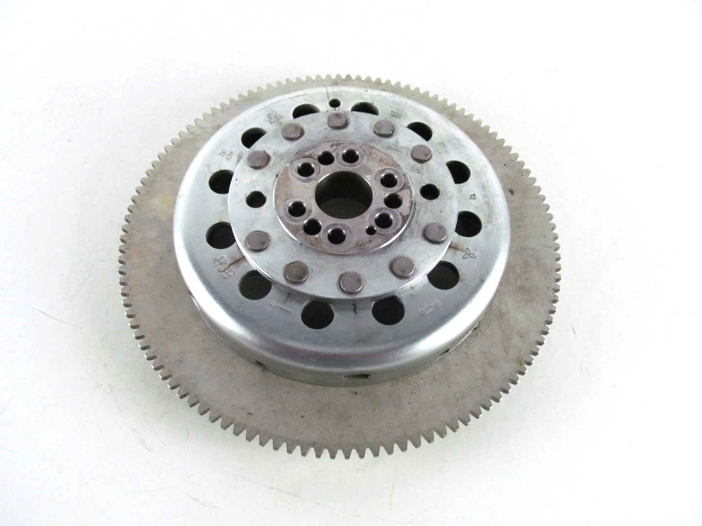 8850041